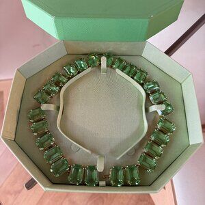 Swarovski Green Crystal Statement Necklace – Emerald Cut Stones – Includes Box